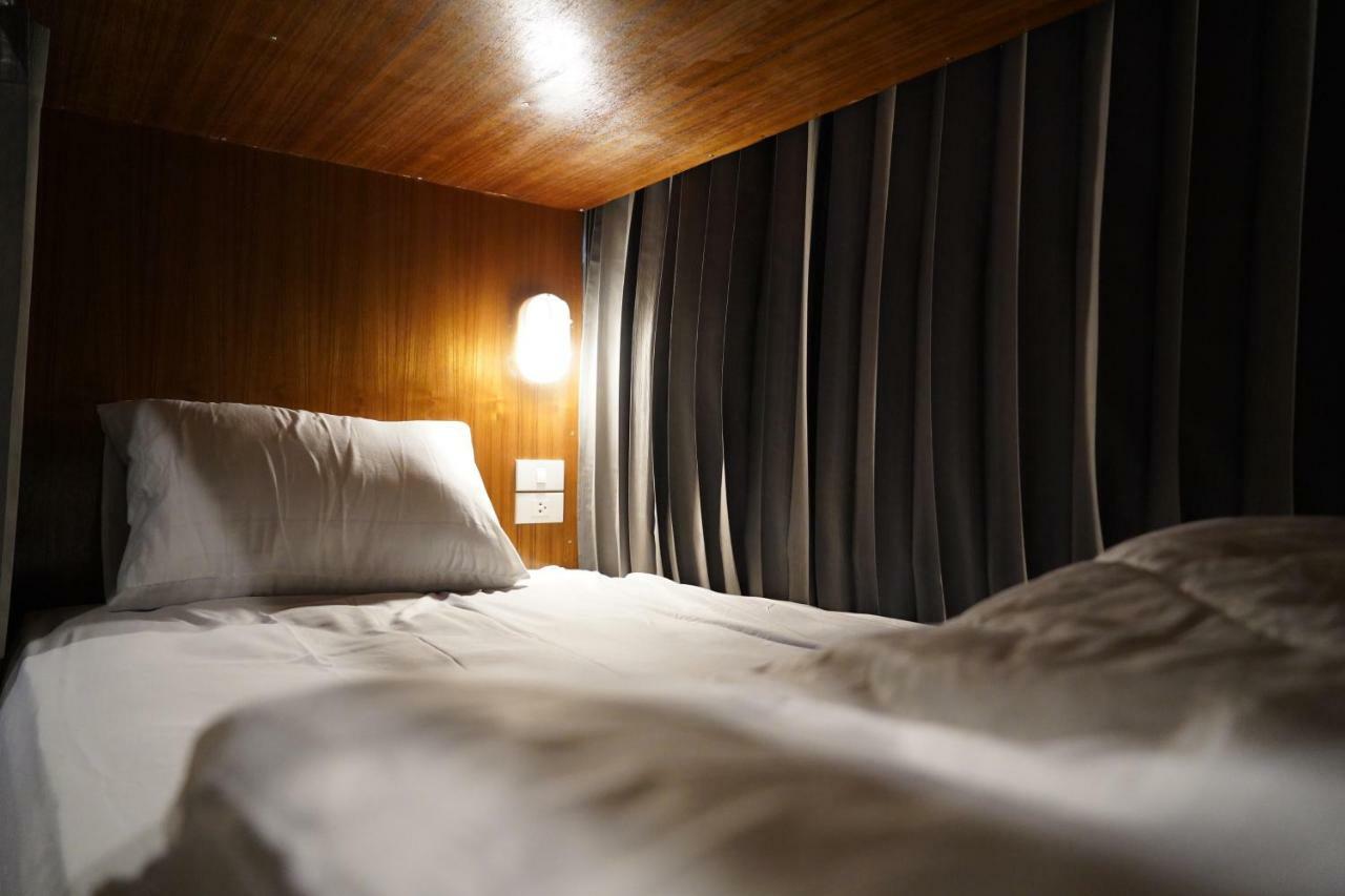 Slee Hostel Chiangmai (Adults Only) Τσιάνγκ Μάι Εξωτερικό φωτογραφία