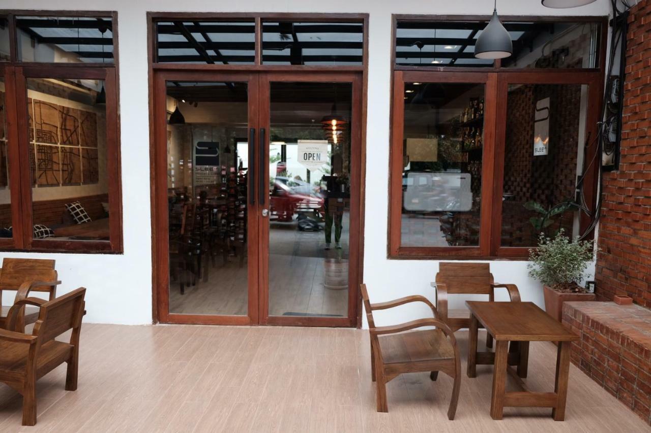 Slee Hostel Chiangmai (Adults Only) Τσιάνγκ Μάι Εξωτερικό φωτογραφία