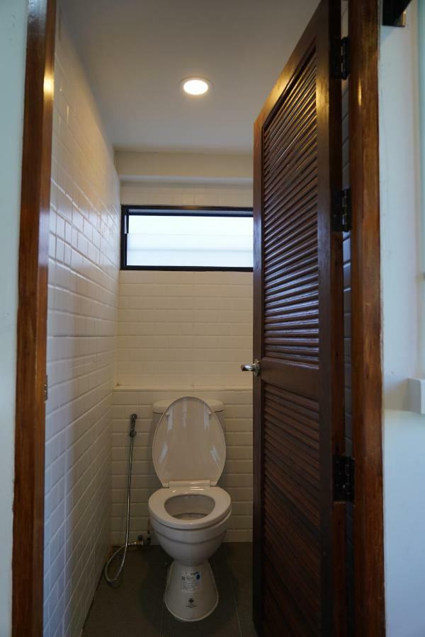 Slee Hostel Chiangmai (Adults Only) Τσιάνγκ Μάι Εξωτερικό φωτογραφία