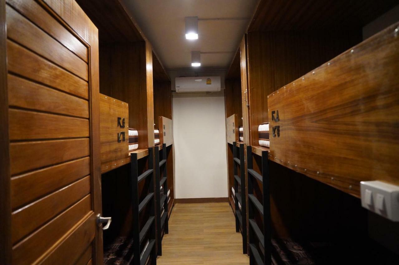 Slee Hostel Chiangmai (Adults Only) Τσιάνγκ Μάι Εξωτερικό φωτογραφία